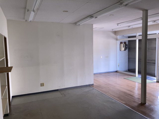 元八事2丁目店舗の内装|写真はイメージです。色仕様は現況優先になります。