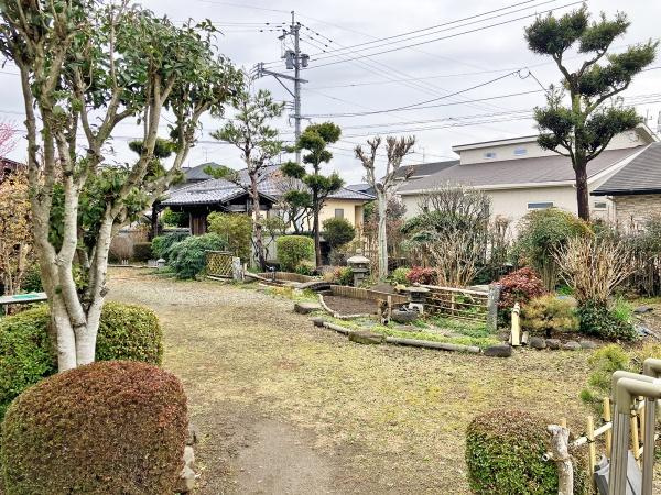 合志市　御代志（御代志駅）２階建　の庭
