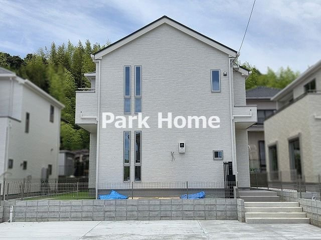 南国市緑ヶ丘3丁目-2期2棟- 新築戸建て