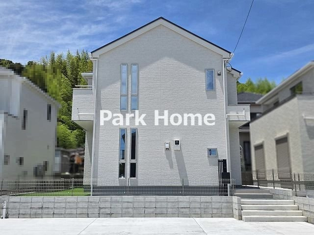 南国市緑ヶ丘3丁目-2期2棟- 新築戸建て