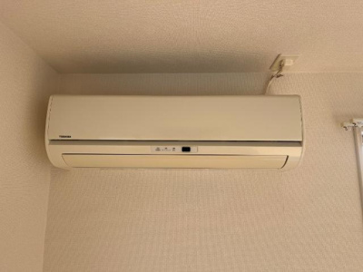 【設備】 | コンフォール里根川 | リビングエアコン