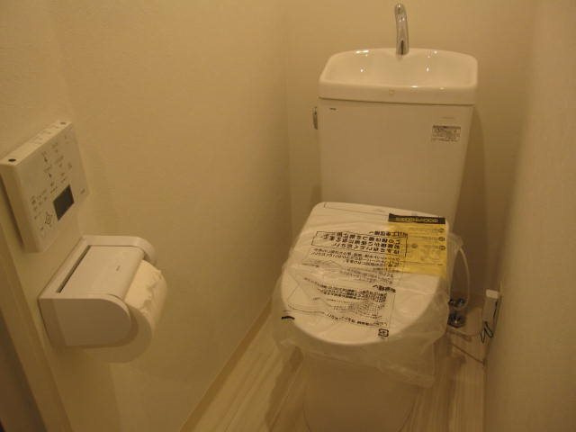 ニューライフ岡本のトイレ