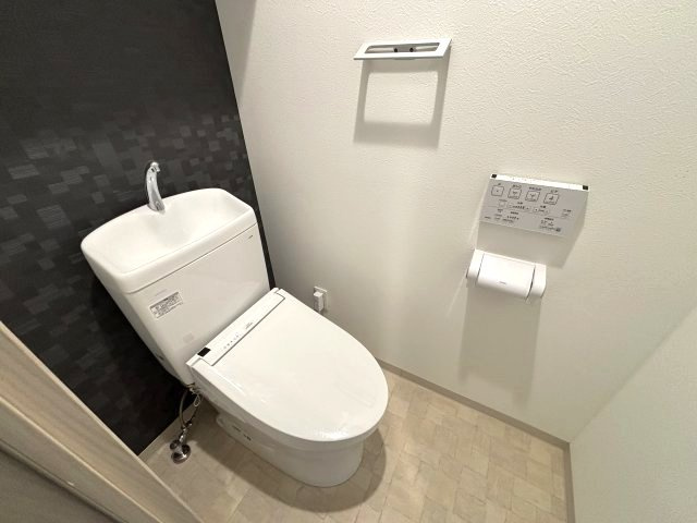 ソレイユ摩耶　３０１のトイレ