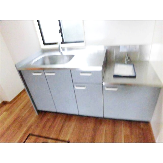 ラルジュ・アイのキッチン