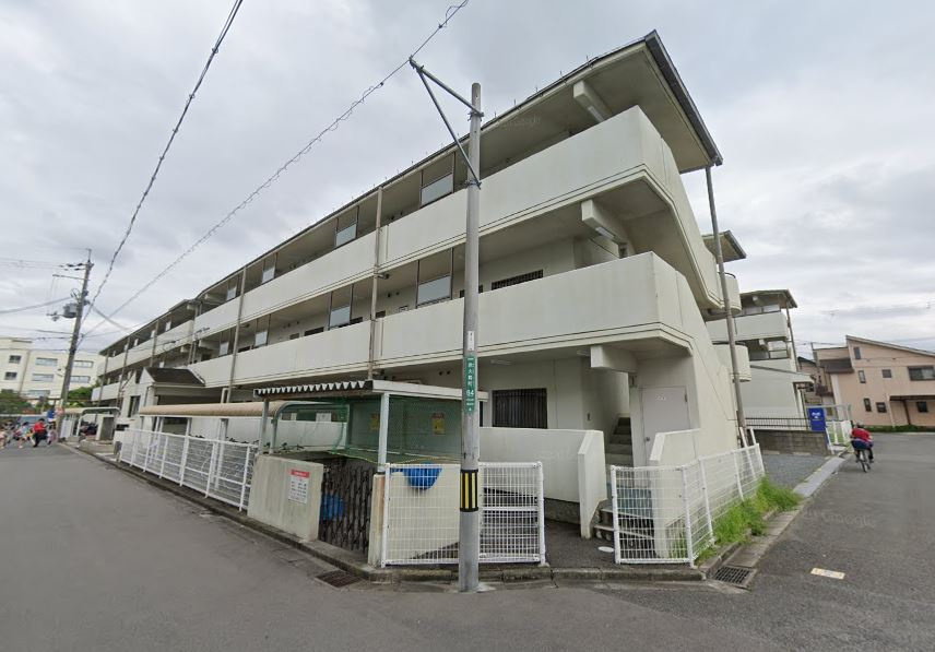 バーンフリート赤大路A棟の外観