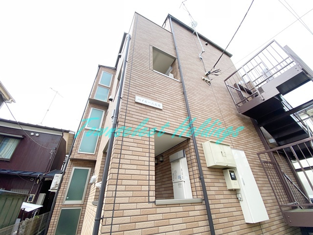 藤沢市長後のアパートの外観