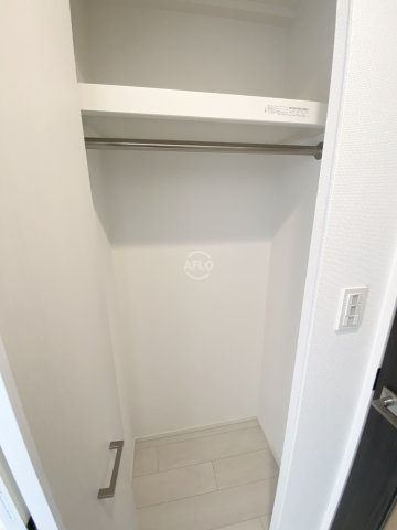 レオンコンフォート難波クレアの収納|レオンコンフォート難波クレア　クローゼット