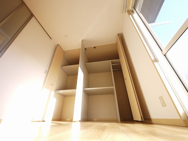 ラフィナートＡの収納
