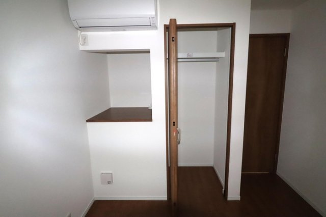 MOCRAFT中葛西の洋室