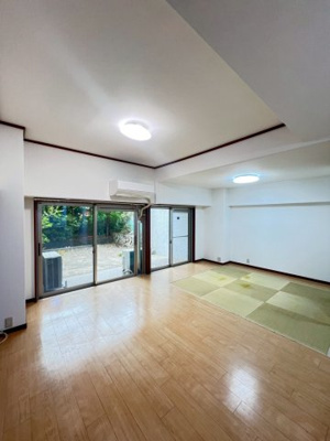 【居間・リビング】 | シーアイハイツ南千里A棟