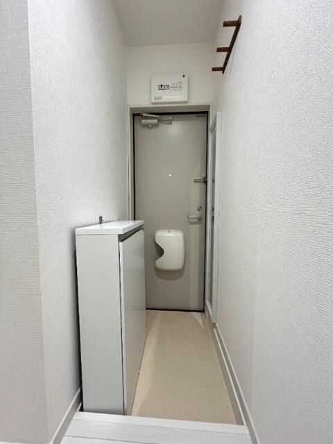 マーレ西巣鴨の玄関