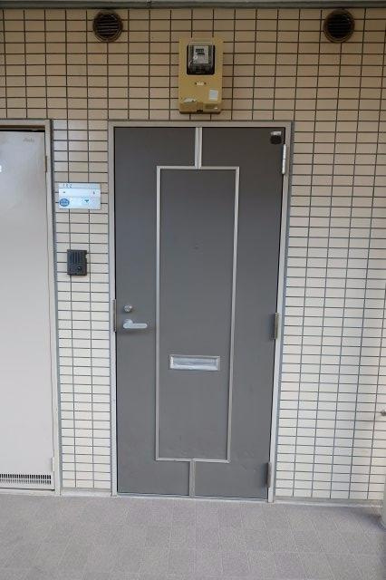 ミラ黒砂の玄関
