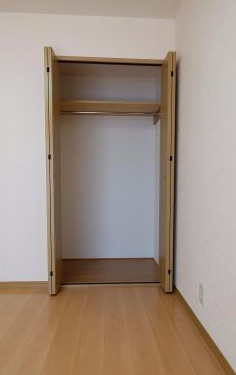 コーポアルタⅢの収納|クローゼット
