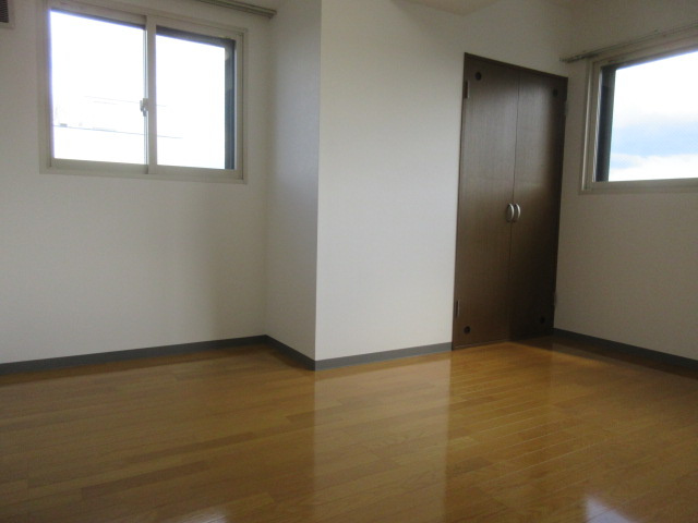 CENTER CTIY5の洋室