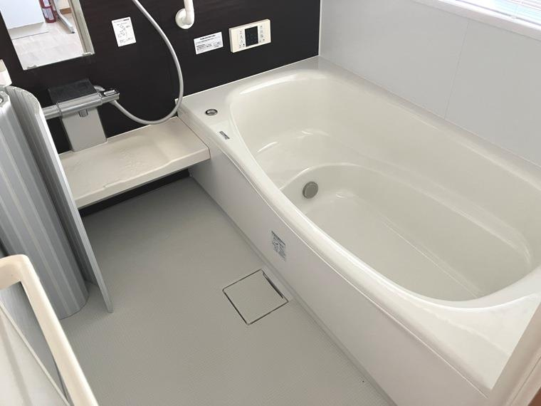 上連雀戸建の浴室