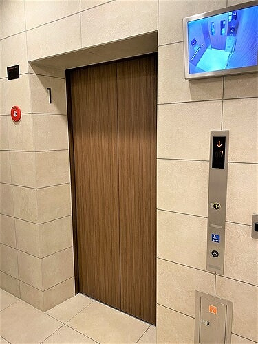 クロッセ秋田のその他共用部分|エレベーター（2020年8月撮影）