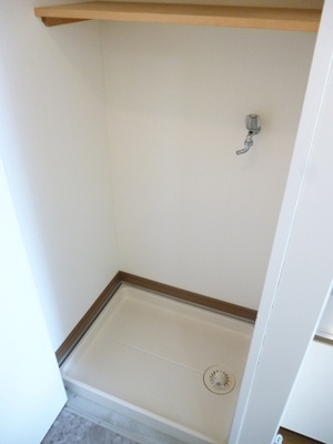 【設備】 | YフラットⅡ | 洗濯機置場