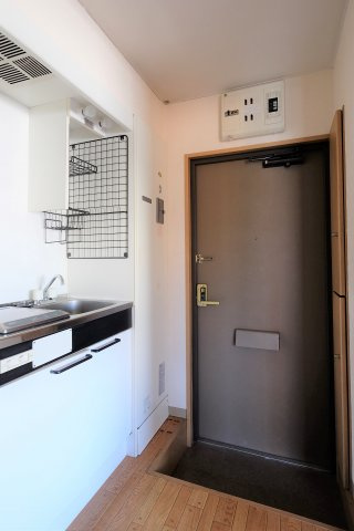 仙武会館のキッチン|同タイプの別室画像です　現状優先でご了承ください