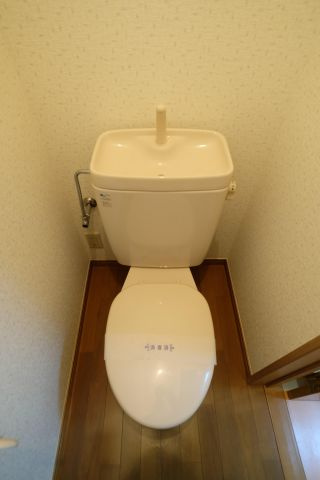 コーポアルタⅢのトイレ