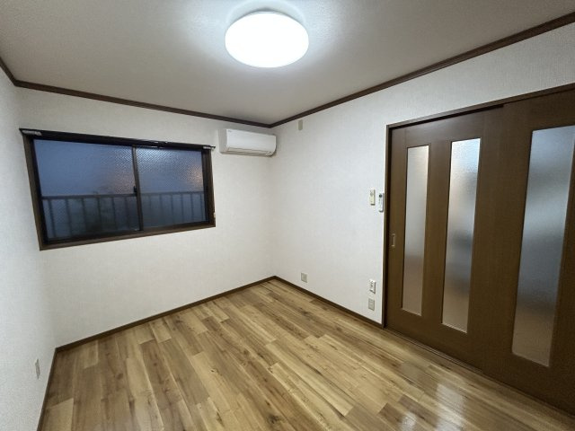 うえむらハイツの居間・リビング