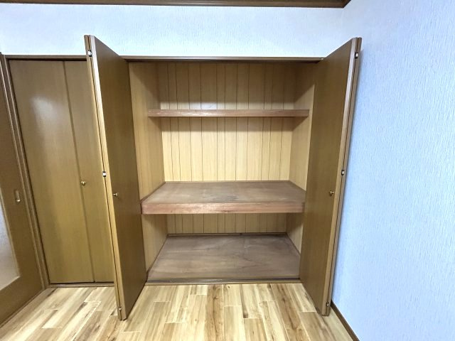 うえむらハイツの収納