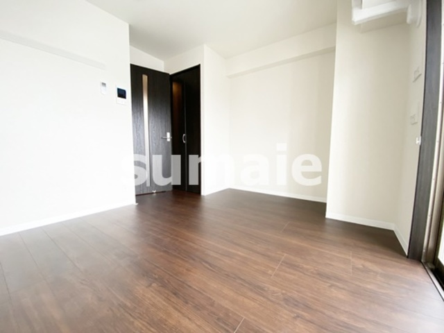 Belle　couleurの寝室|きれいなフローリングです！