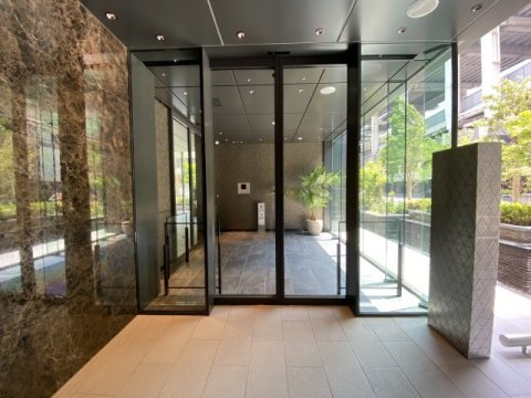 MJR堺筋本町タワーのエントランス