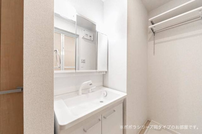 【洗面所】 | ファミーユⅠ