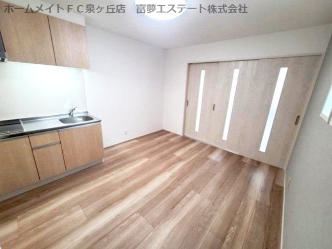 【居間・リビング】 | フジパレス北野田Ⅵ番館 | リビングと洋室の戸を閉めたとき