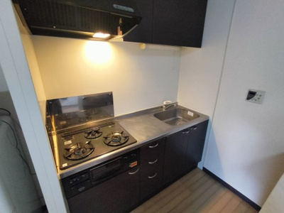 【キッチン】 | レオネクスト都原 | きれいなキッチンです