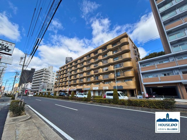 3LDK南西角部屋！ダイアパレス八事隼人池の外観|是非ご内覧にお越し下さい！
ご予約随時受付中。
ご連絡お待ちしております！