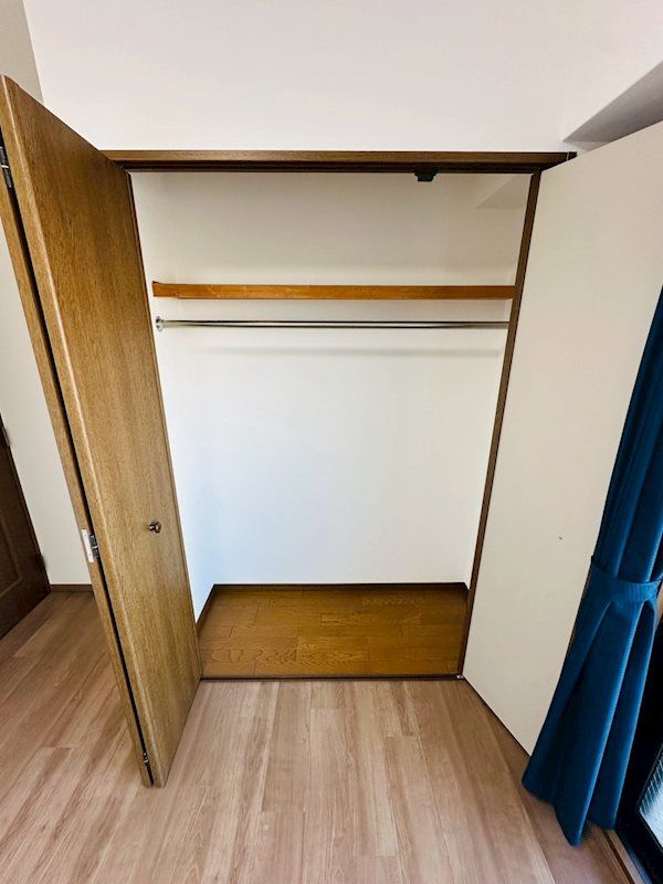 ヴェルビュ新屋敷東　 401号室の収納