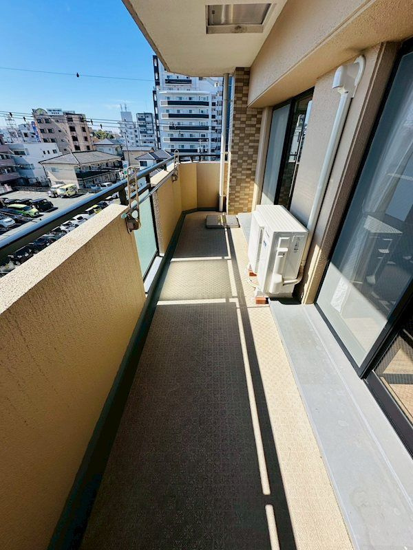ヴェルビュ新屋敷東　 401号室のトイレ
