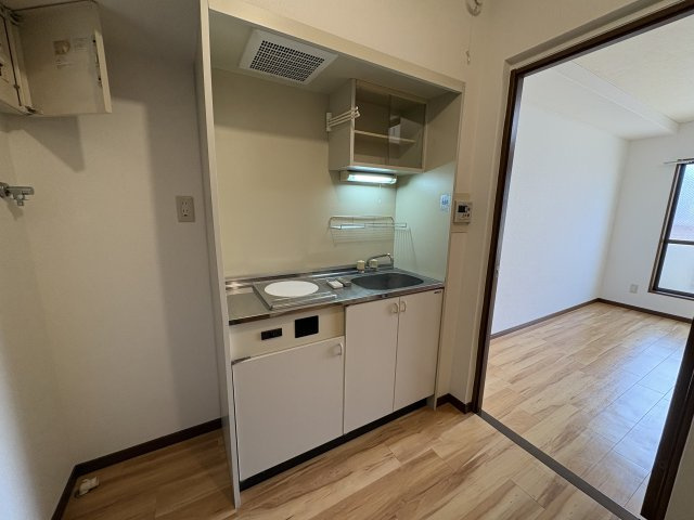 IHコンロ付きのキッチンです♪