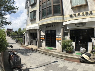 第二モギハイツのエントランス