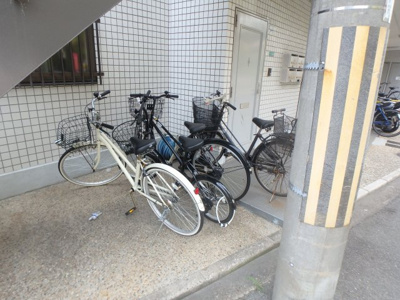 【その他共用部分】 | エスポアール西宮北口Ⅱ | 駐輪スペースです