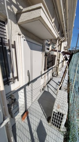 プレジデント久里浜の玄関