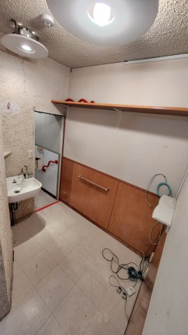 プレジデント久里浜の洗面所