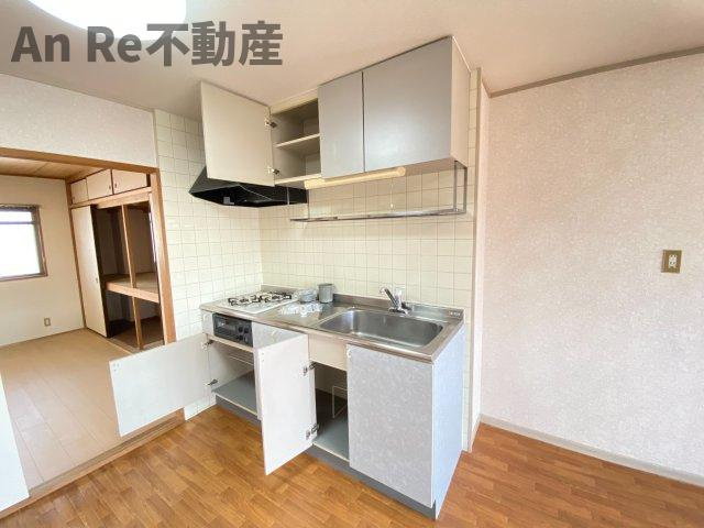 川口市戸塚東１丁目の賃貸マンションのキッチン