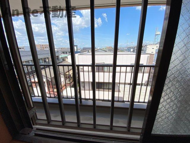 川口市戸塚東１丁目の賃貸マンションの展望