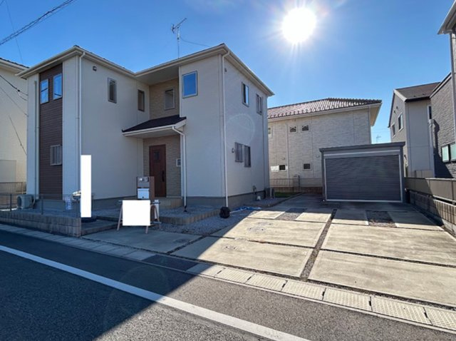 【中古】伊勢崎市市場町１丁目　４LDK