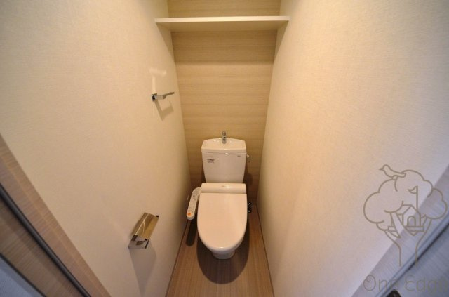 サムティ北梅田VESSEELのトイレ