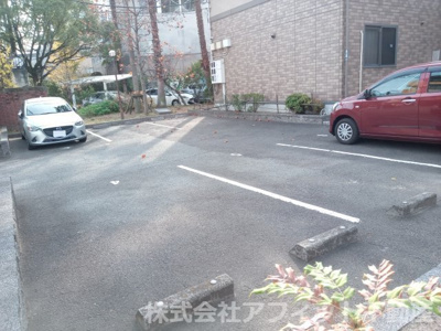 【駐車場】 | クニーズコート　B棟