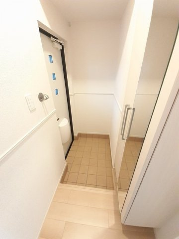 コート　エスポアの玄関