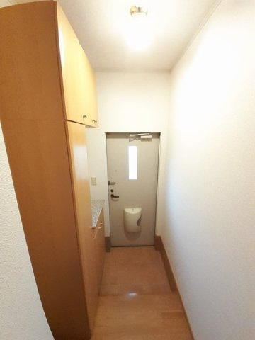 オーブリー金光　Ｃの玄関