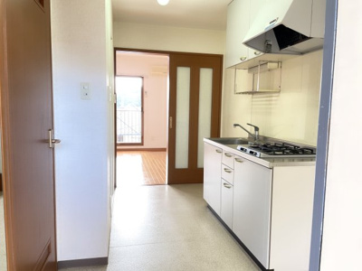 【キッチン】 | サンエムガーデン | ※反転の場合があります。