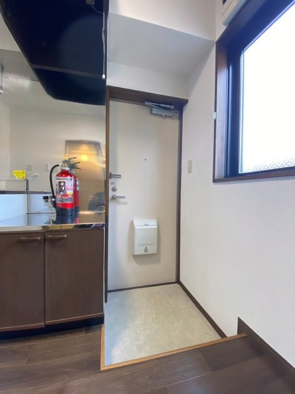 メゾンシーダの玄関