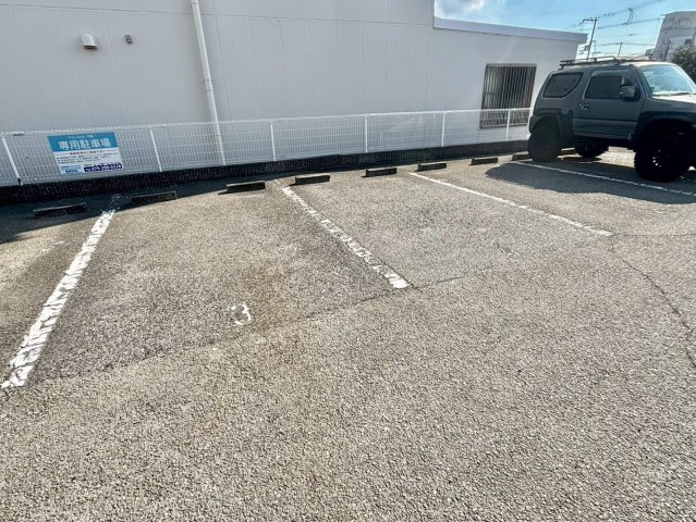 アムールMI中地Ⅰの駐車場