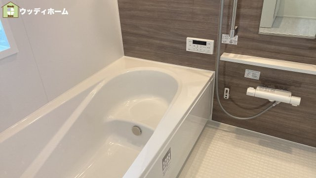 越谷市南越谷　新築一戸建て　2号棟の浴室