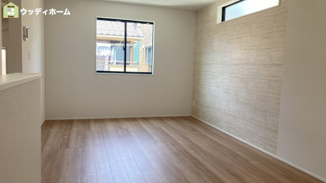 越谷市南越谷　新築一戸建て　2号棟の居間・リビング